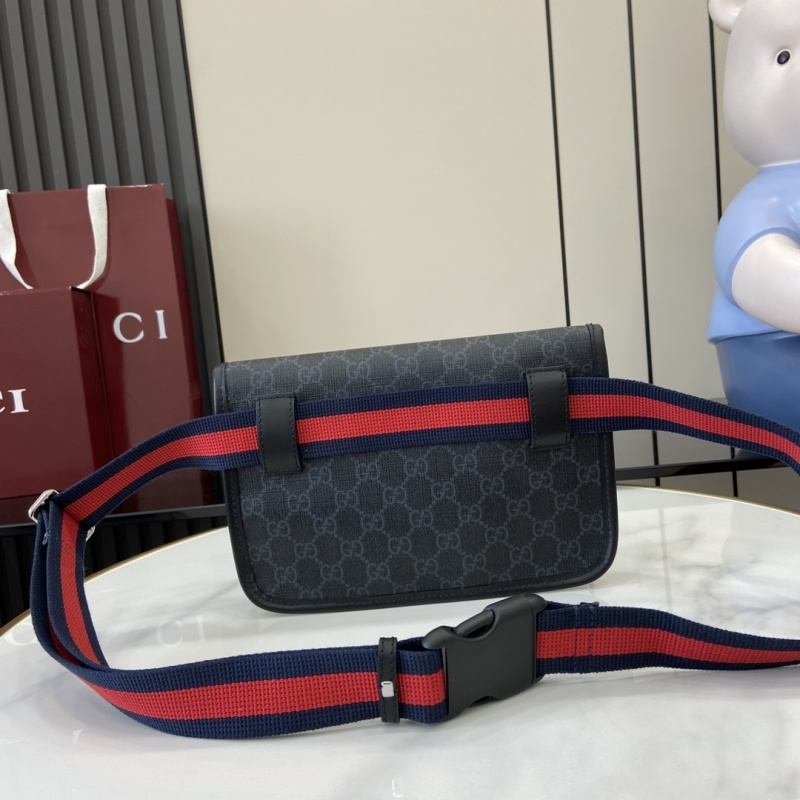 Поясная сумка Gucci с монограммой