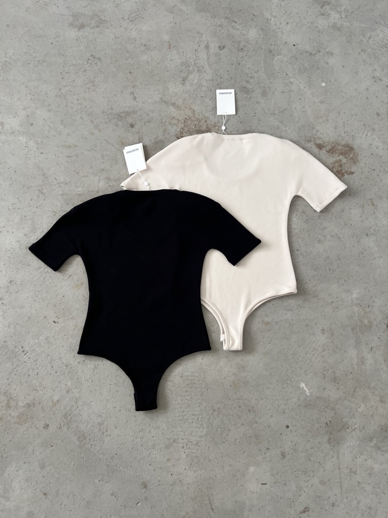 Женское боди Jacquemus с коротким рукавом