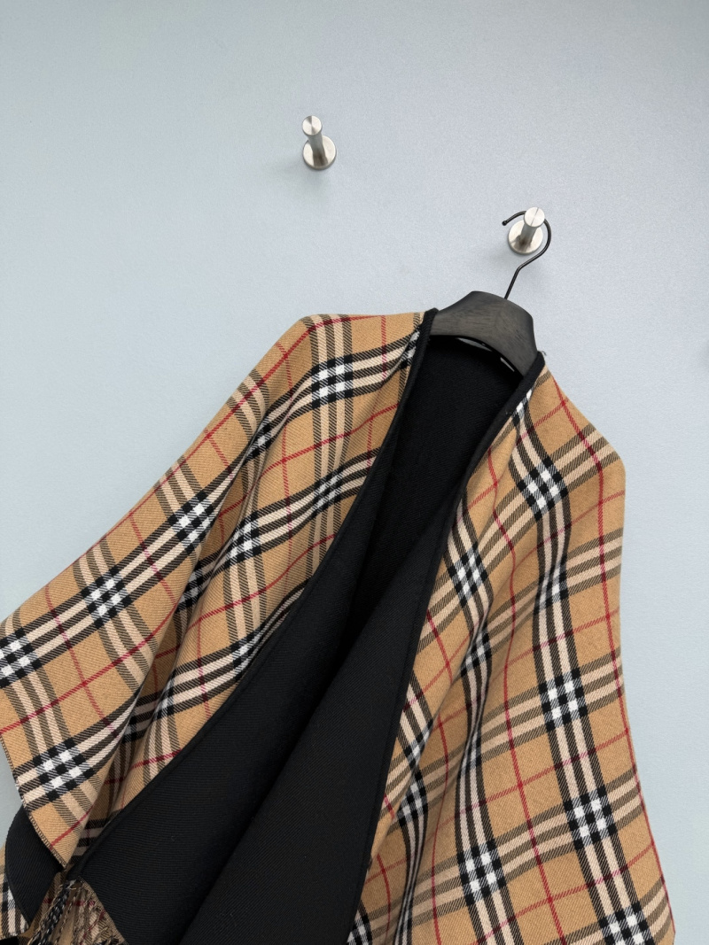 Пальто Burberry