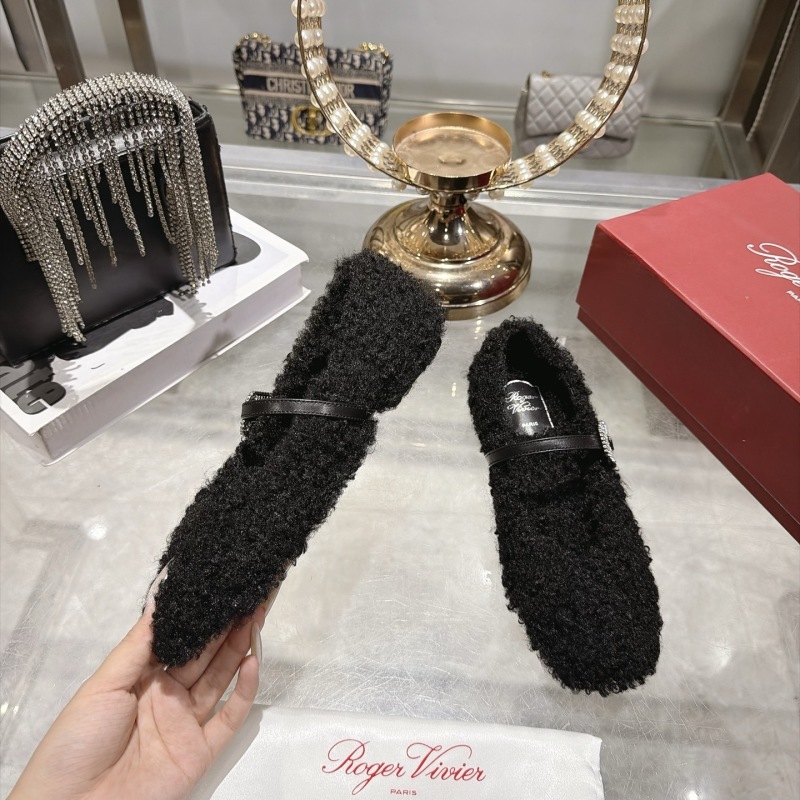 Лоферы Roger Vivier