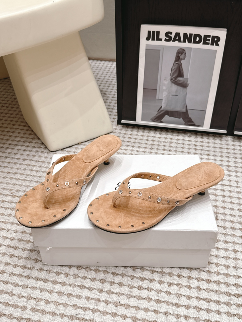 Шлёпанцы Loewe