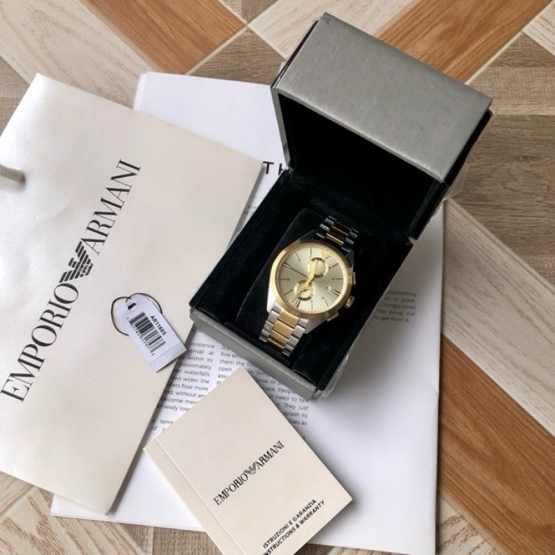 Часы Armani