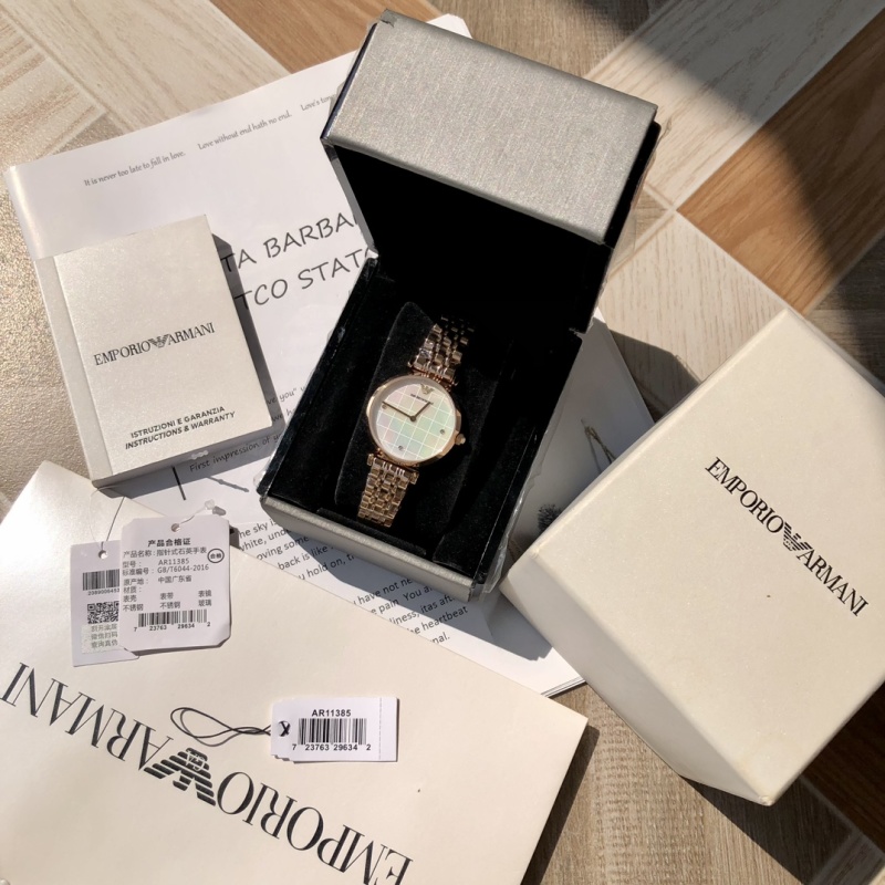 Часы Armani
