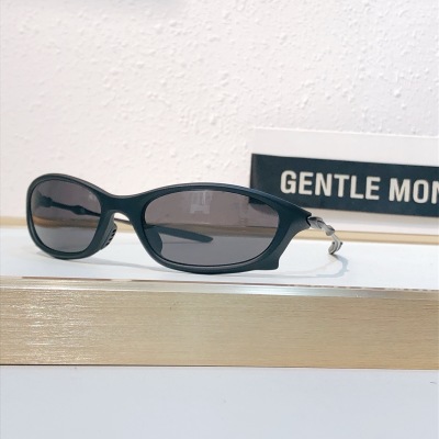 Солнцезащитные очки Gentle Monster Turbo