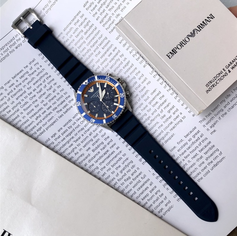 Часы Armani