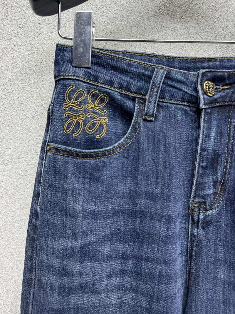 Джинсы прямого кроя Gucci
