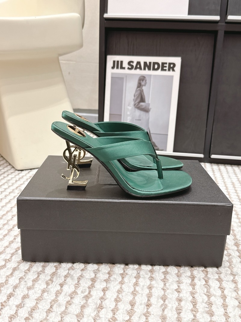 Женские шлёпанцы Saint Laurent с золотым логотипом