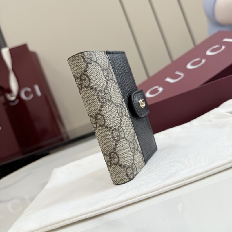 Портмоне Gucci с монограммой и замком