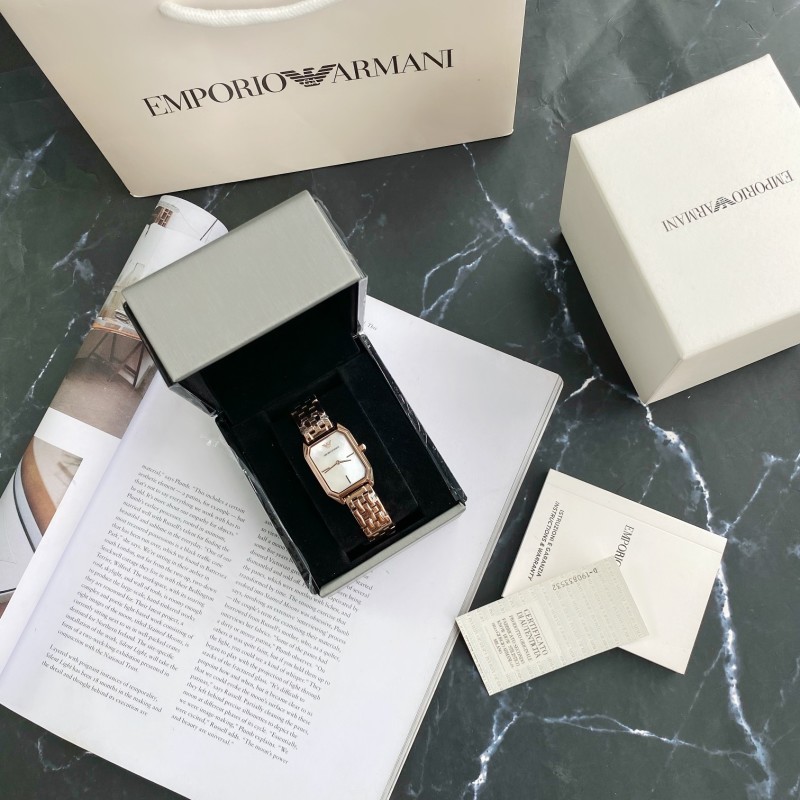 Часы Armani