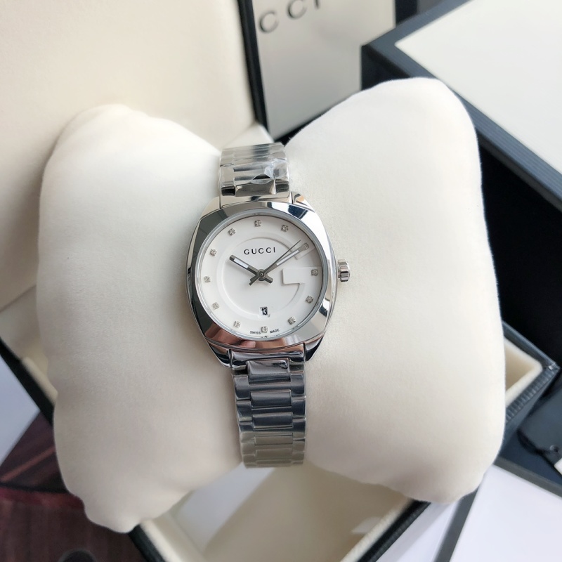 Часы Gucci