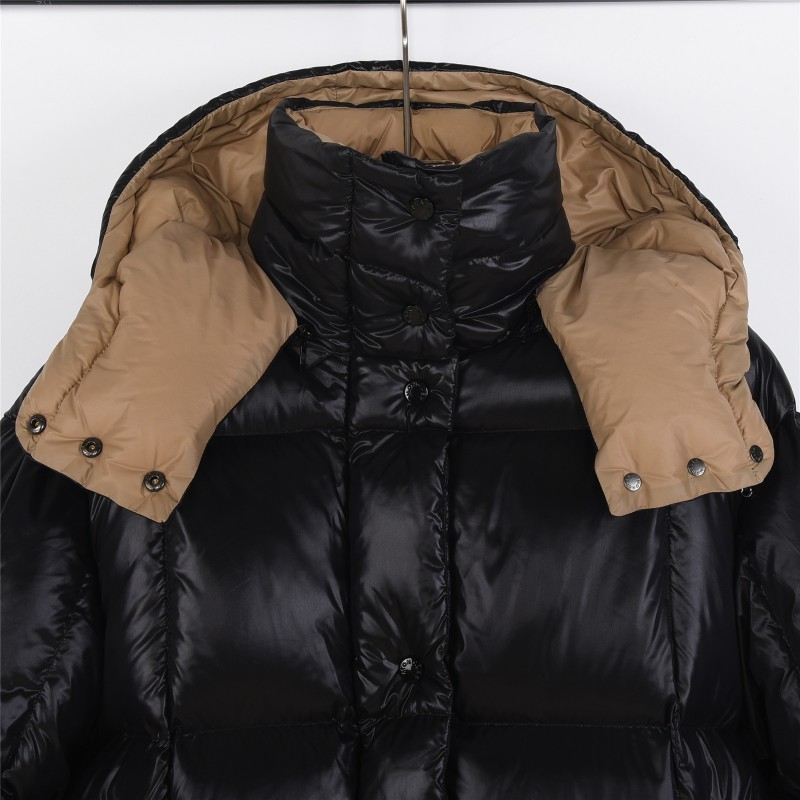 Пуховик Moncler