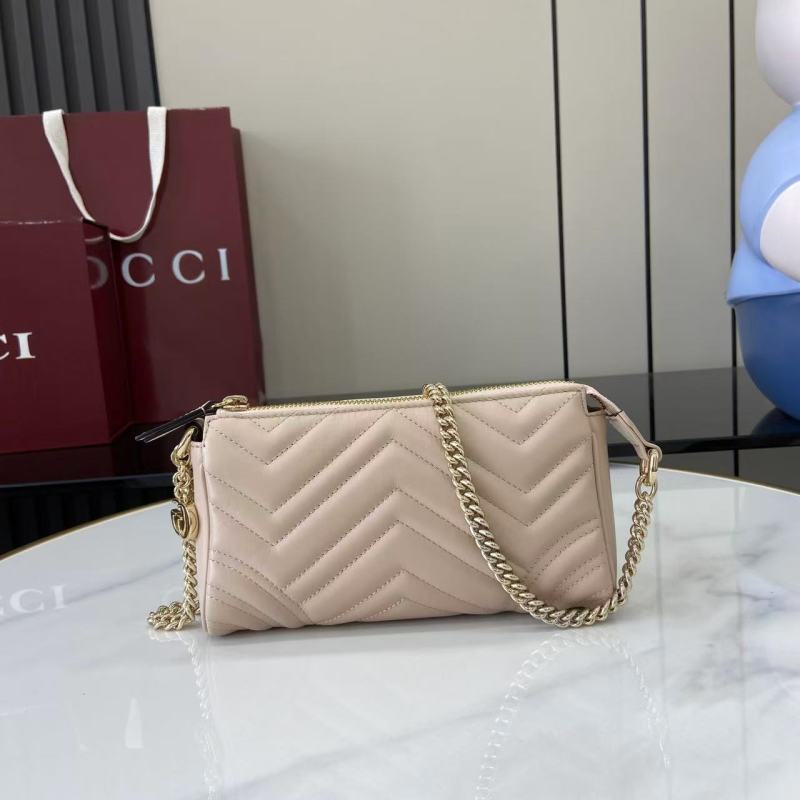 Сумка Gucci с цепочкой