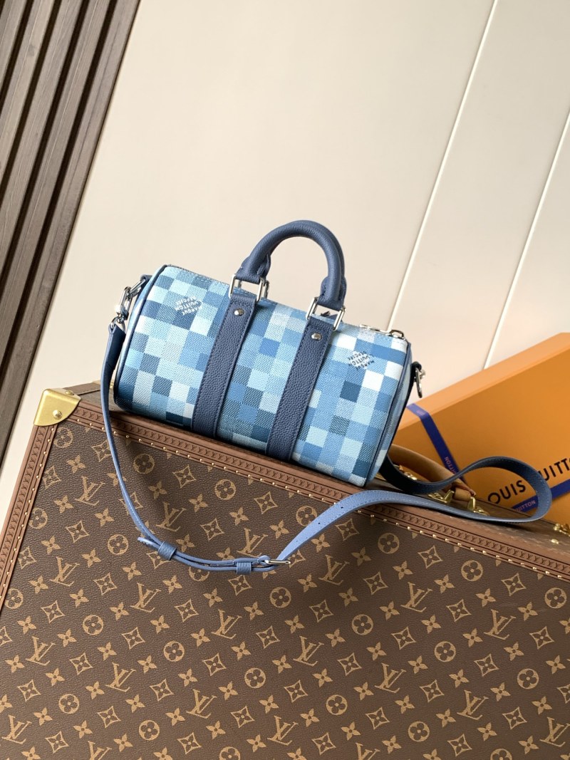 Сумка-пакет Louis Vuitton Keepall Bandoulière 25