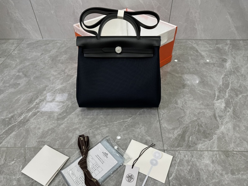 Сумка Herbag 31см, двухцветная, с кожаными деталями Hermès