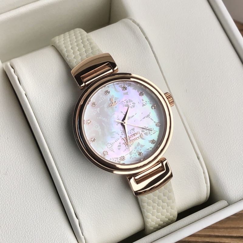 Часы Vivienne Westwood