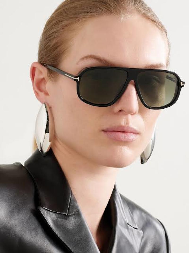 Солнцезащитные очки Tom Ford TF 1208