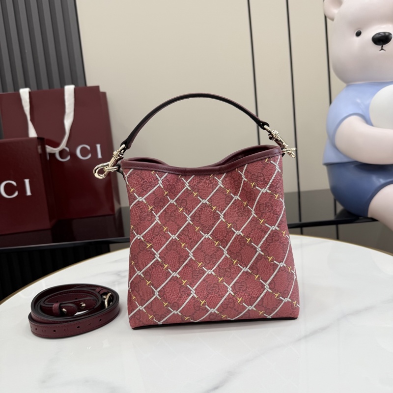 Сумка Gucci с принтом и ремешком