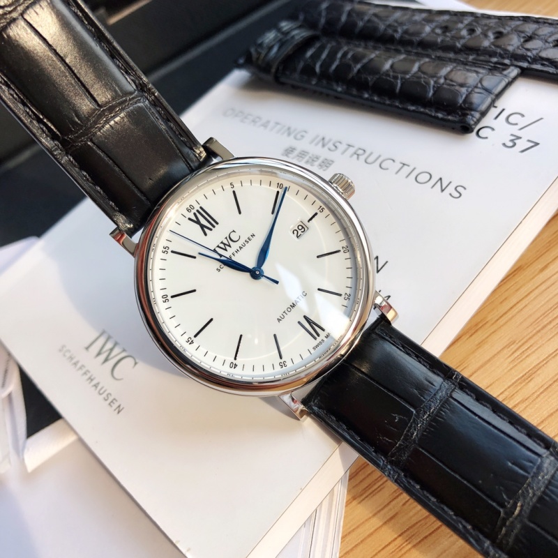 Часы IWC