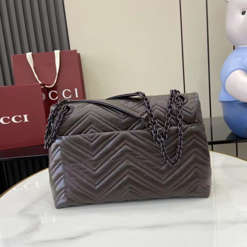 Сумка-кроссбоди Gucci GG Marmont