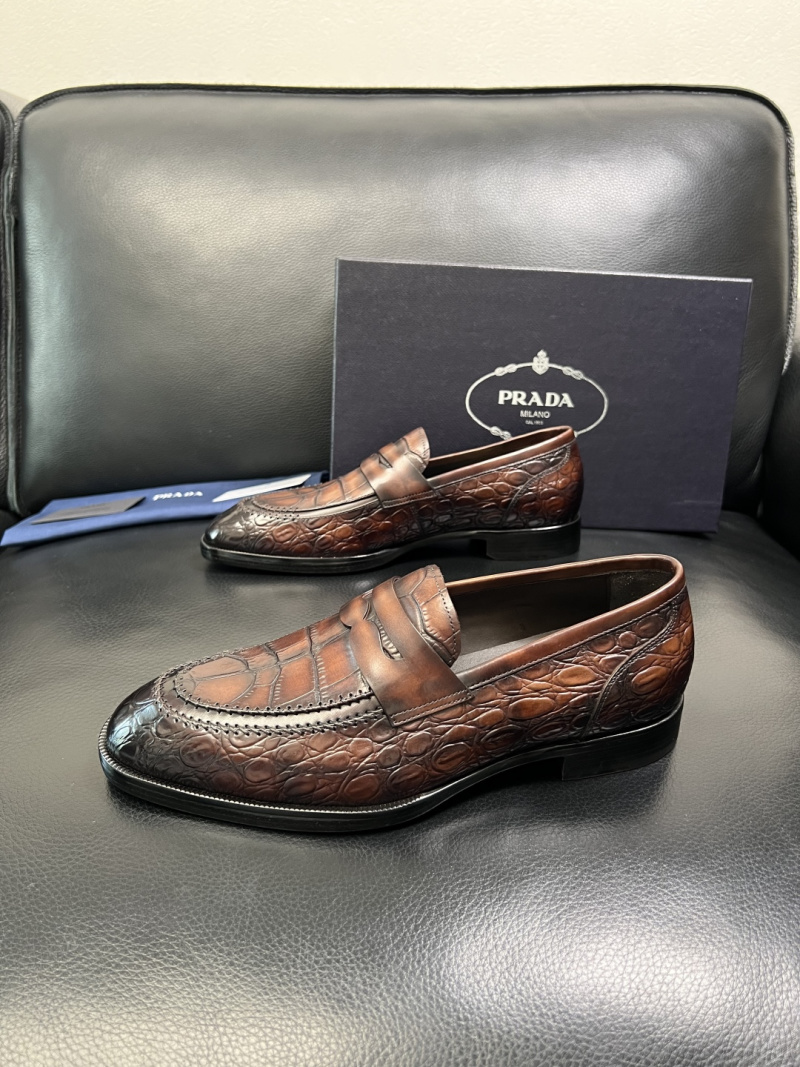 Мужские лоферы Prada