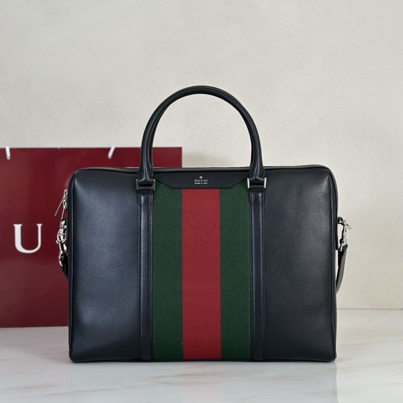 Большая черная сумка с красно-зеленой полосой и логотипом Gucci