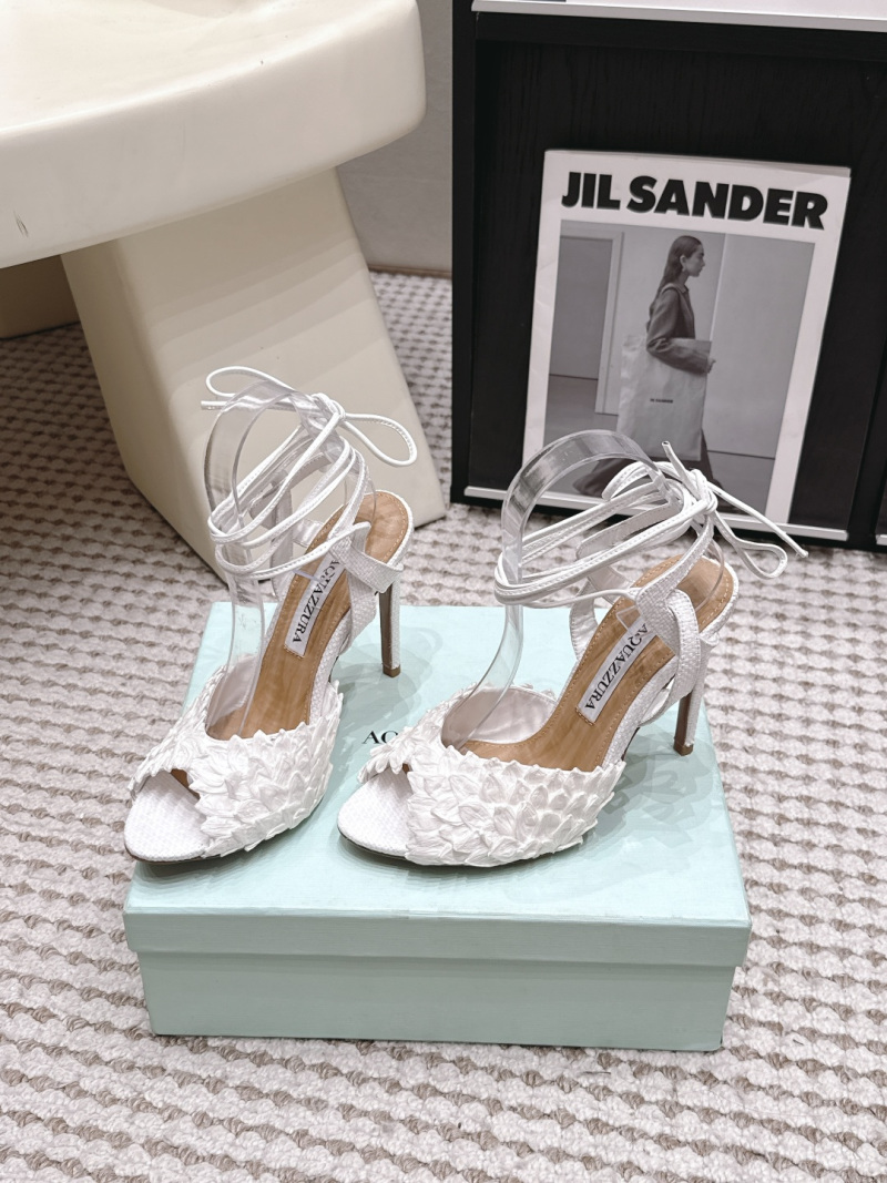 Женские босоножки Aquazzura с цветочным декором