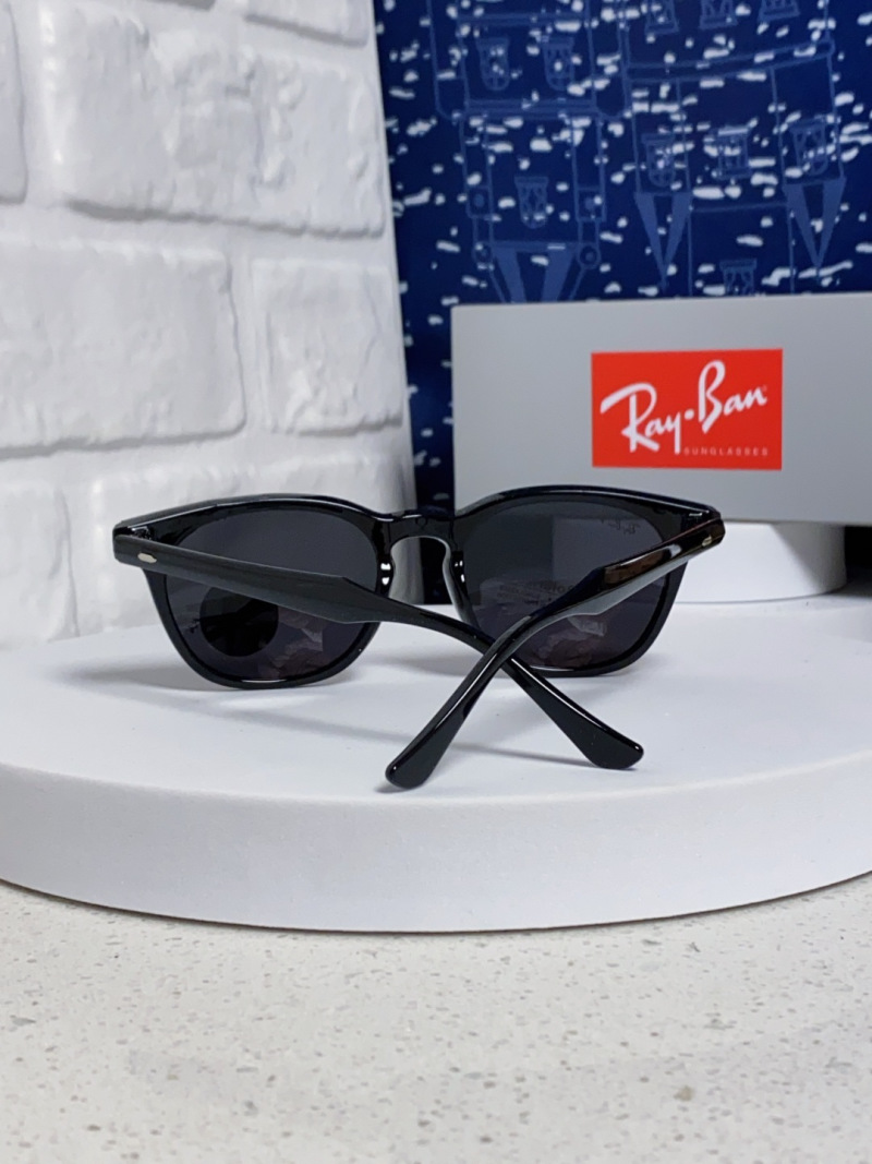 Солнцезащитные очки Ray-Ban Polarized