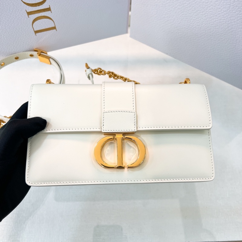 Сумка Dior Montaigne 30, белая
