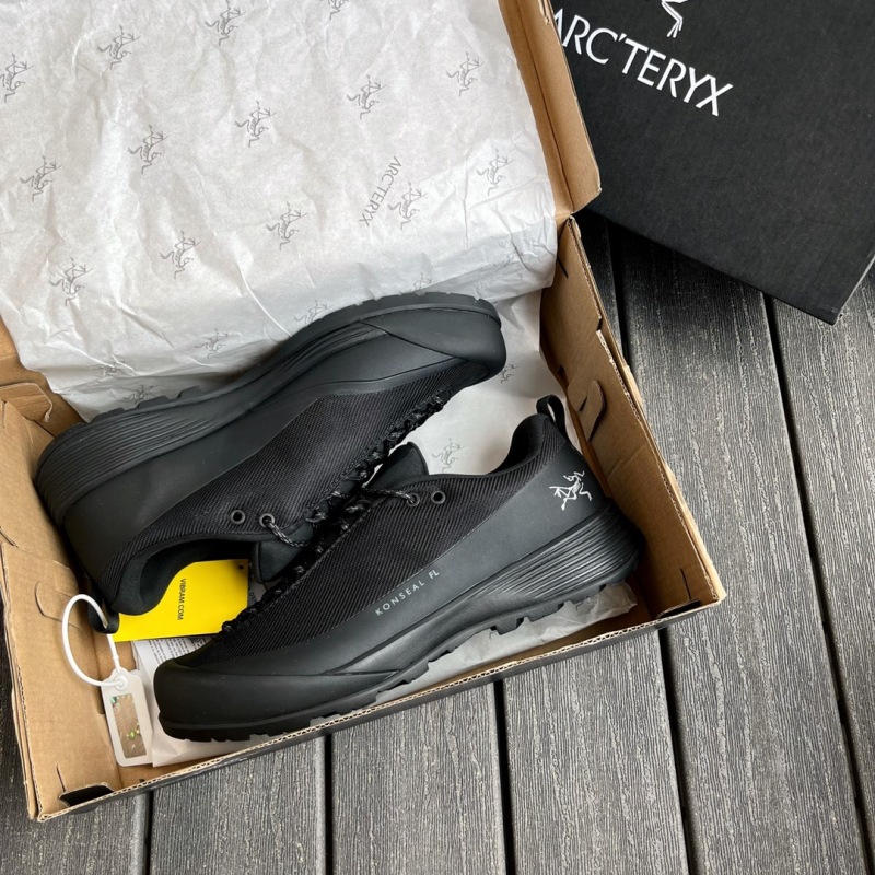 Кроссовки Arc'teryx