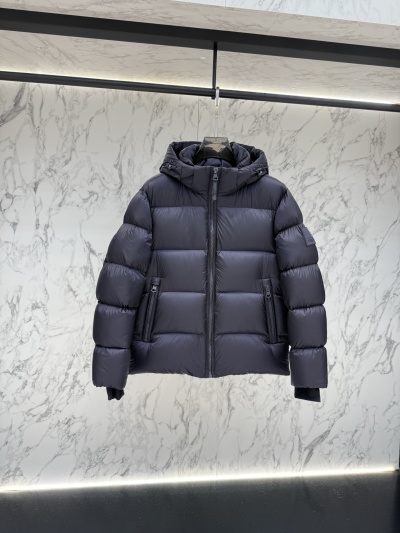 Пуховик Burberry
