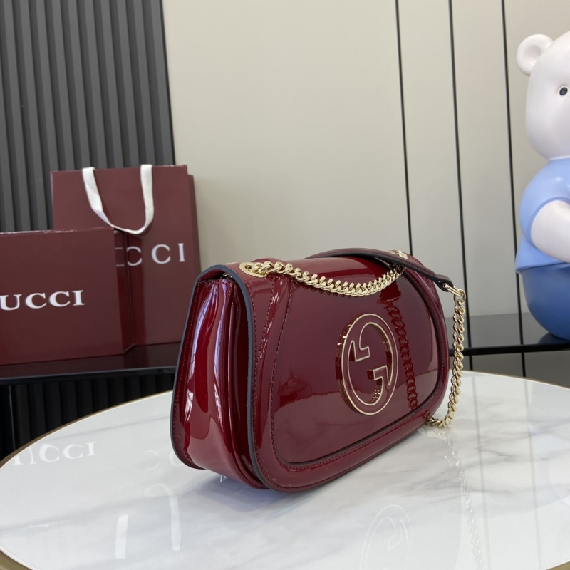 Сумка Gucci красная лаковая с цепью