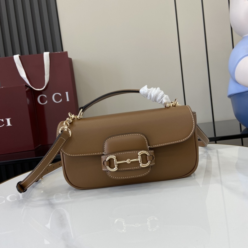 Сумка Gucci с металлической фурнитурой