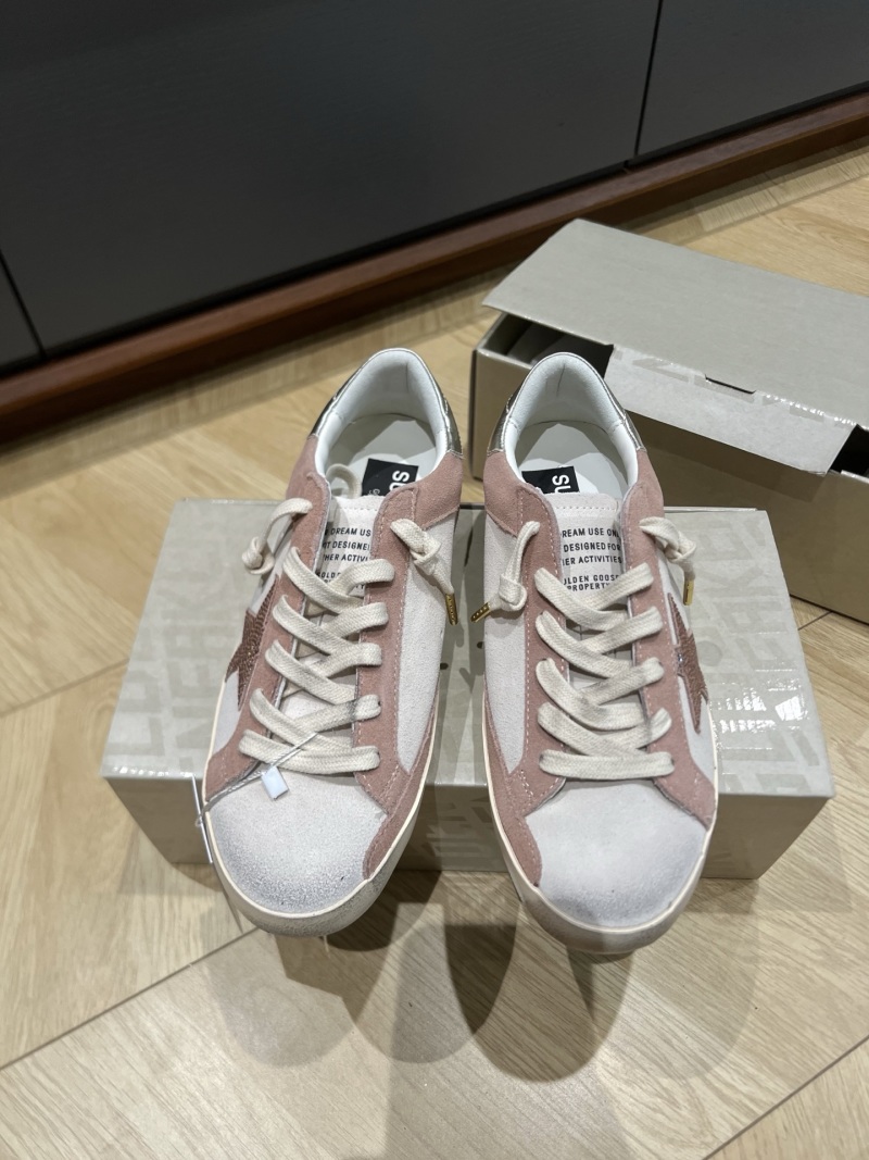 Женские кроссовки Golden Goose Super-Star с эффектом потертости