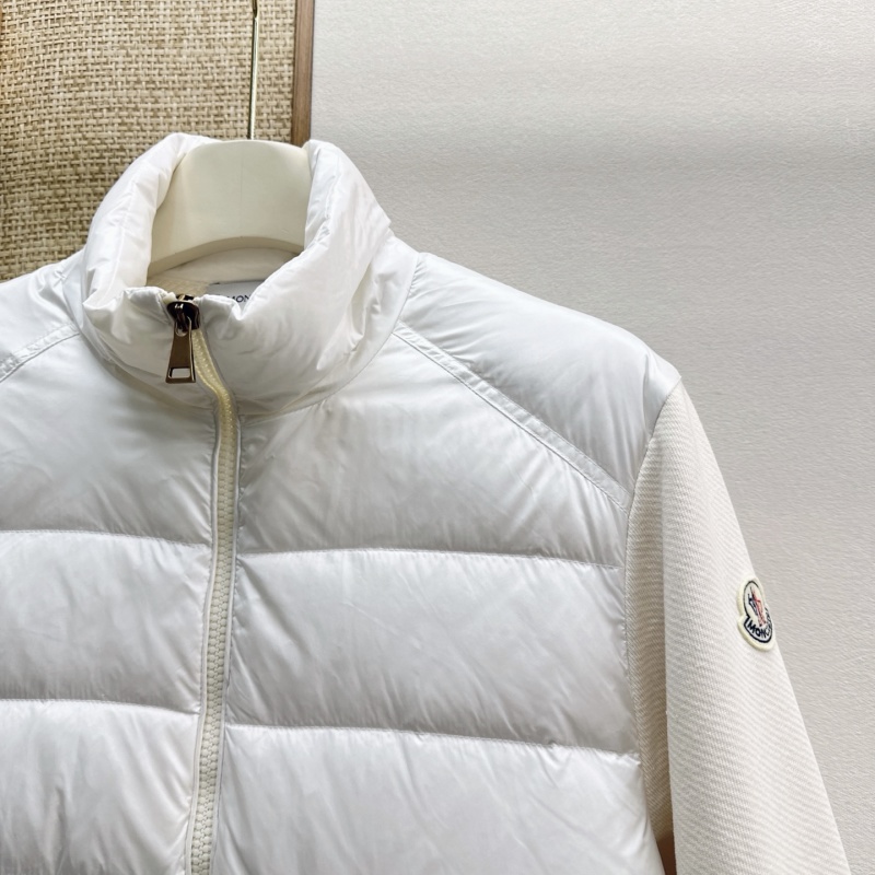Пуховик Moncler