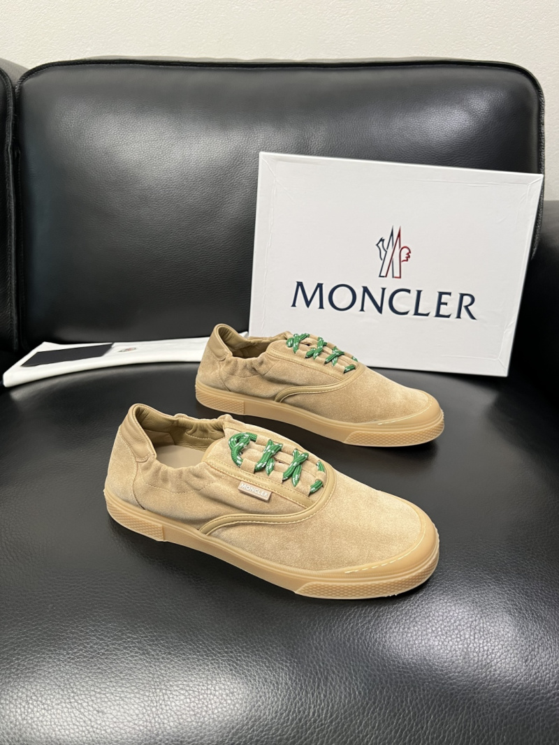 Мужские слипоны Moncler из замши