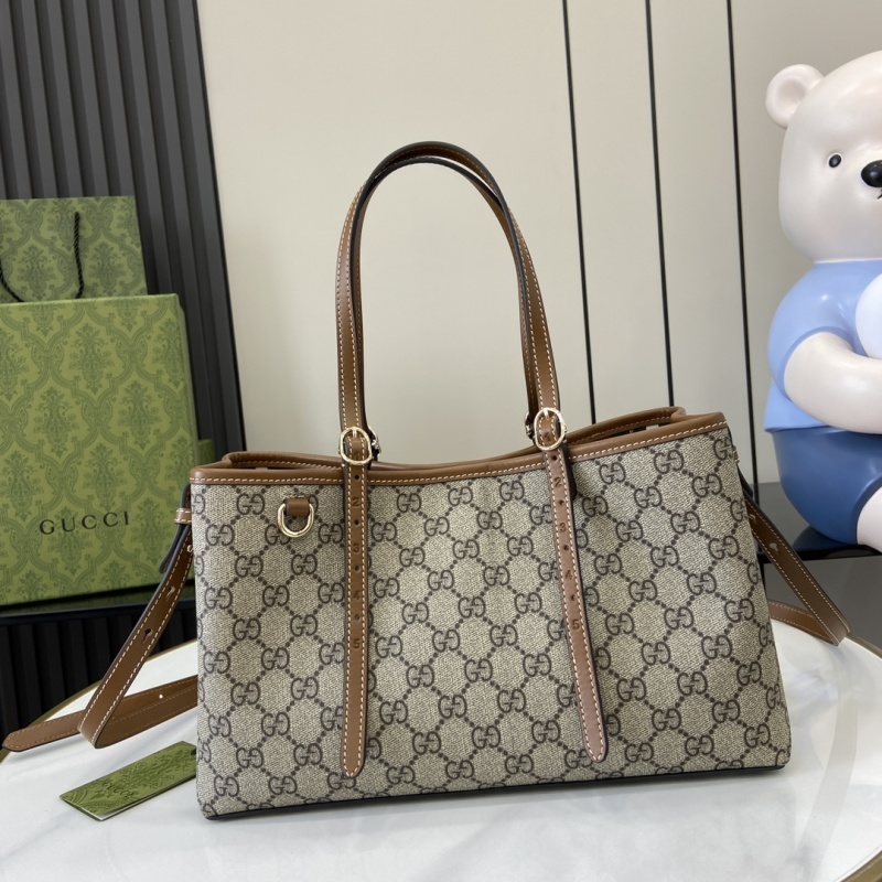 Сумка Gucci с монограммой GG