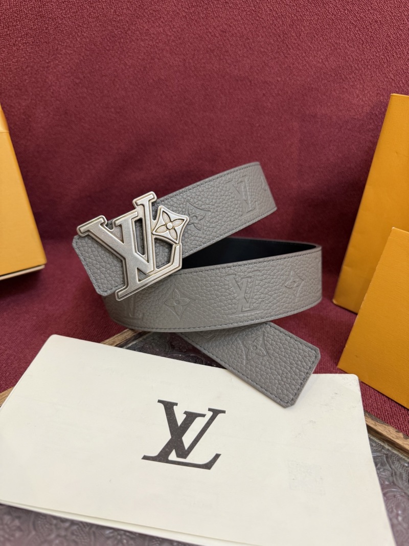 Ремень LV Initiales Taurillon Monogram Louis Vuitton