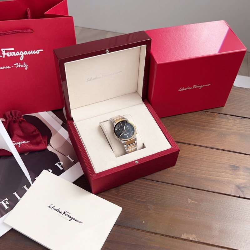 Часы Ferragamo
