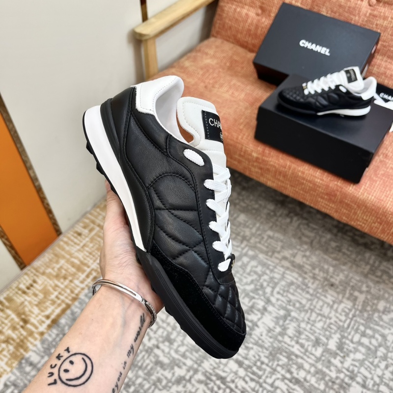 Женские спортивные кроссовки Chanel