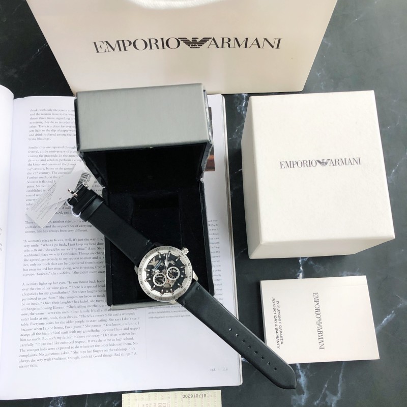 Часы Emporio Armani