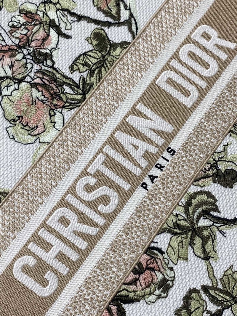 Сумка-тоут Christian Dior с цветочным принтом