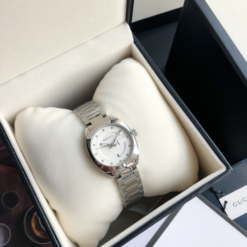 Часы Gucci