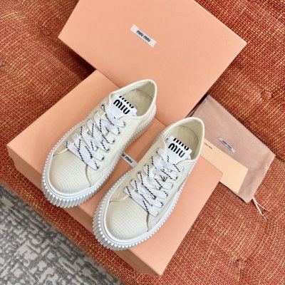Кроссовки Miu Miu
