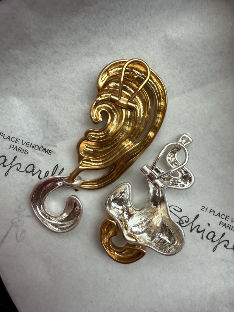 Серьги Schiaparelli