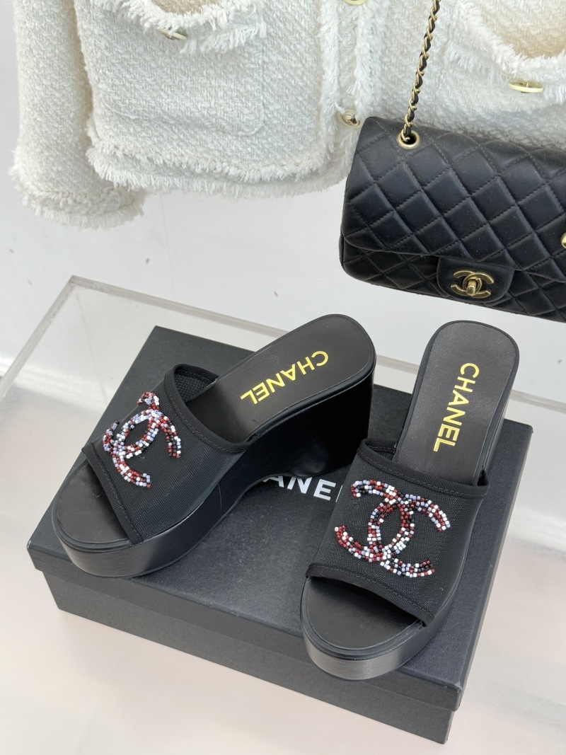 Женские сабо на платформе с бисерным декором Chanel