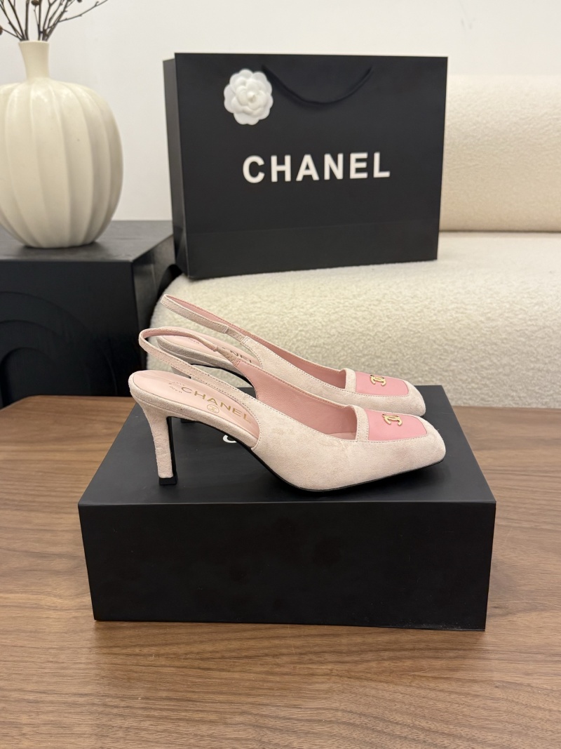 Женские мюли на каблуке с декоративным элементом Chanel