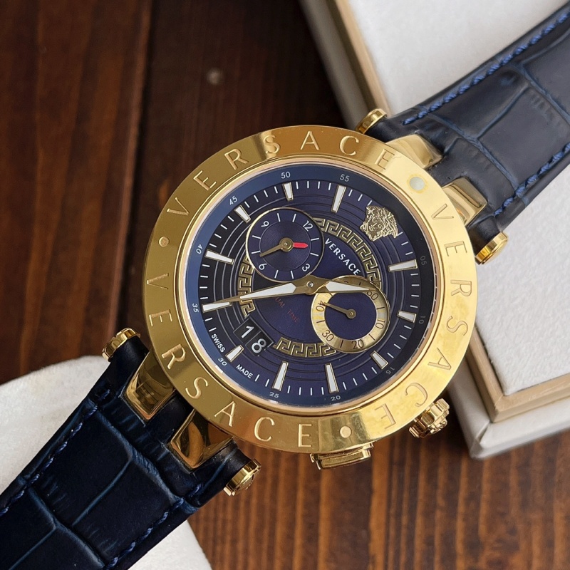 Часы Versace