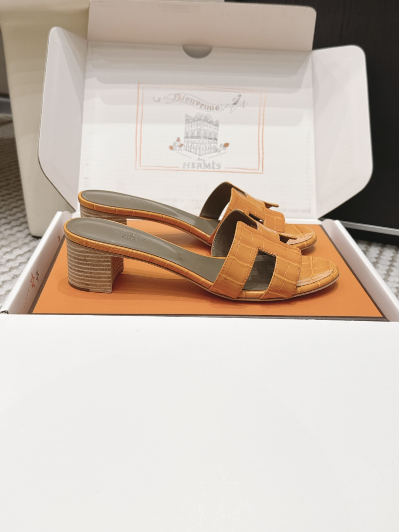 Женские шлёпанцы H в оранжевом цвете Hermès