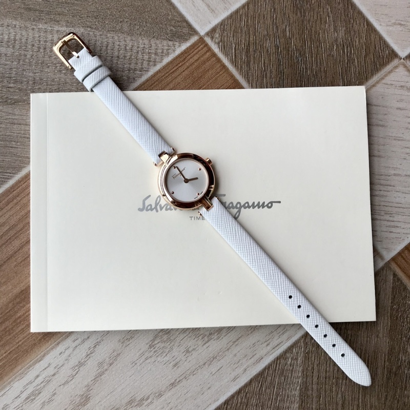 Часы Ferragamo