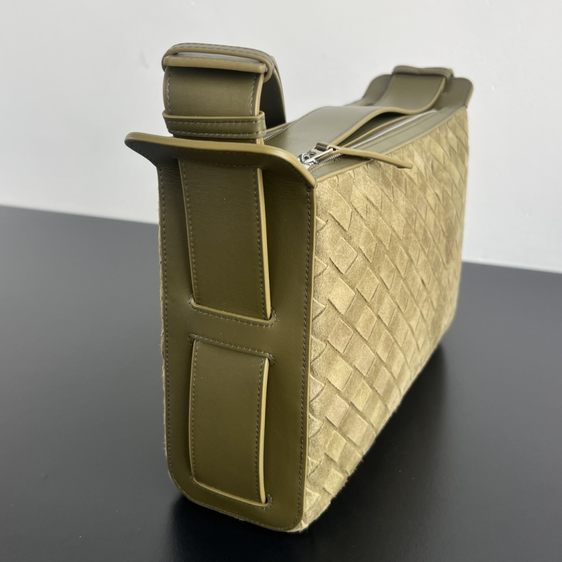 Сумка Bottega Veneta Tribeca из твида